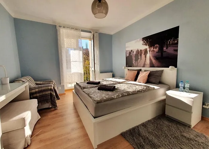 Great 56 M2, Close The Boulevard *